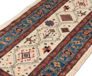 khamsehbaf wool runner rug