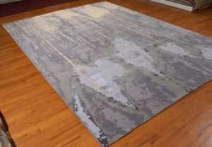 Modern Tibetan wool and silk rug