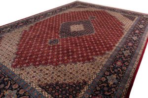 oversized farahan wool rug