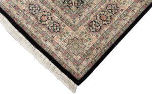 lavar garden rug