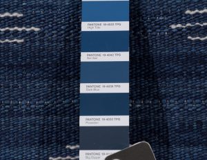 contemporary flatweave wool rug