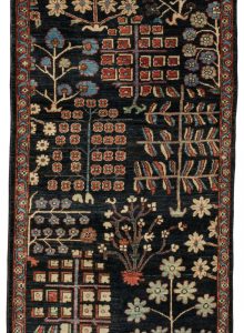 bahktiari wool rug