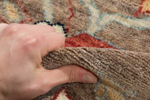 Hand knotted transitional rug
