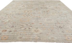 vase transitional rug