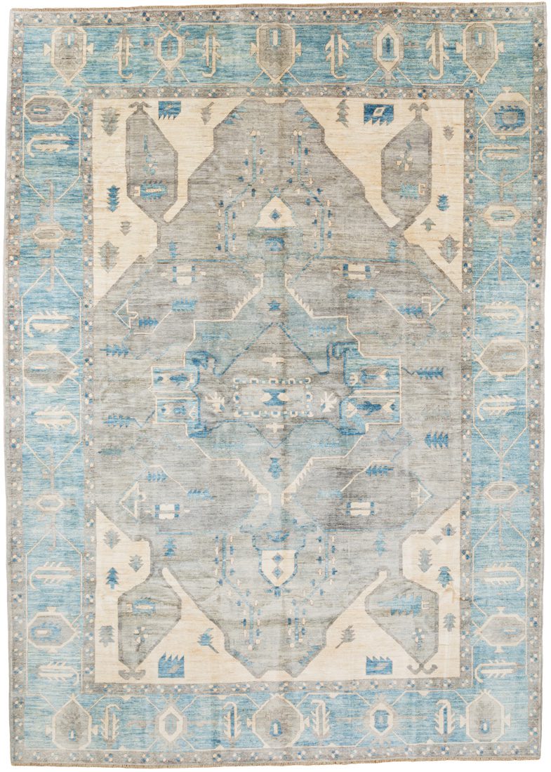 Serapi Transitional Rug