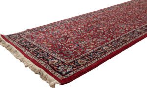 Sarouk Handwoven Traditional Rug