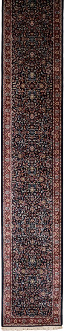 Sarouk Handwoven Traditional Rug