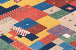 35091-Persian_Kashkuli_Folklife_Ultimate_Village_Rug-5'3''x7'1''-Iran-4