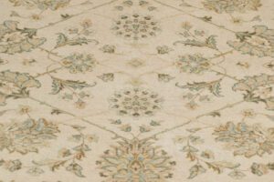 34854-Kashan_Very_Fine_Ivory_Blue_Handwoven_Classic_Rug-9'0''x12'0''-Pakistan-6