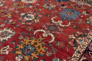 35297-Persian_Bidjar_Halvai_Ultimate_Village_Rug-9'1''x11'6''-Iran-3