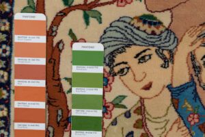 24036_ESTIRN1-Persian_Isfahan_Pictorial_Wool_and_Silk_Handwoven_Rug-2'3''x3'5''-Persia-15