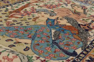 24036_ESTIRN1-Persian_Isfahan_Pictorial_Wool_and_Silk_Handwoven_Rug-2'3''x3'5''-Persia-4