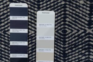 54782_EWV107G-Katahdin_Navy_New_Zealand_Wool_Handwoven_Rug-1'0''x1'0''-India-5