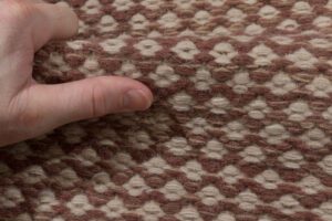54797_EWV413F-Gloucester_Wine_New_Zealand_Wool_Handwoven_Rug-1'0''x1'0''-India-3