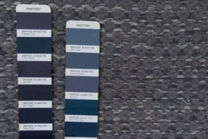54798_EWV413G-Gloucester_Pewter_New_Zealand_Wool_Handwoven_Rug-1'0''x1'0''-India-5